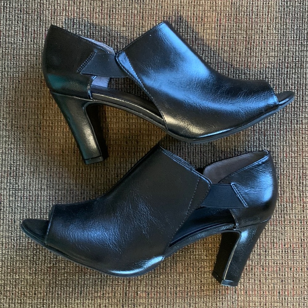 Life Stride shoes